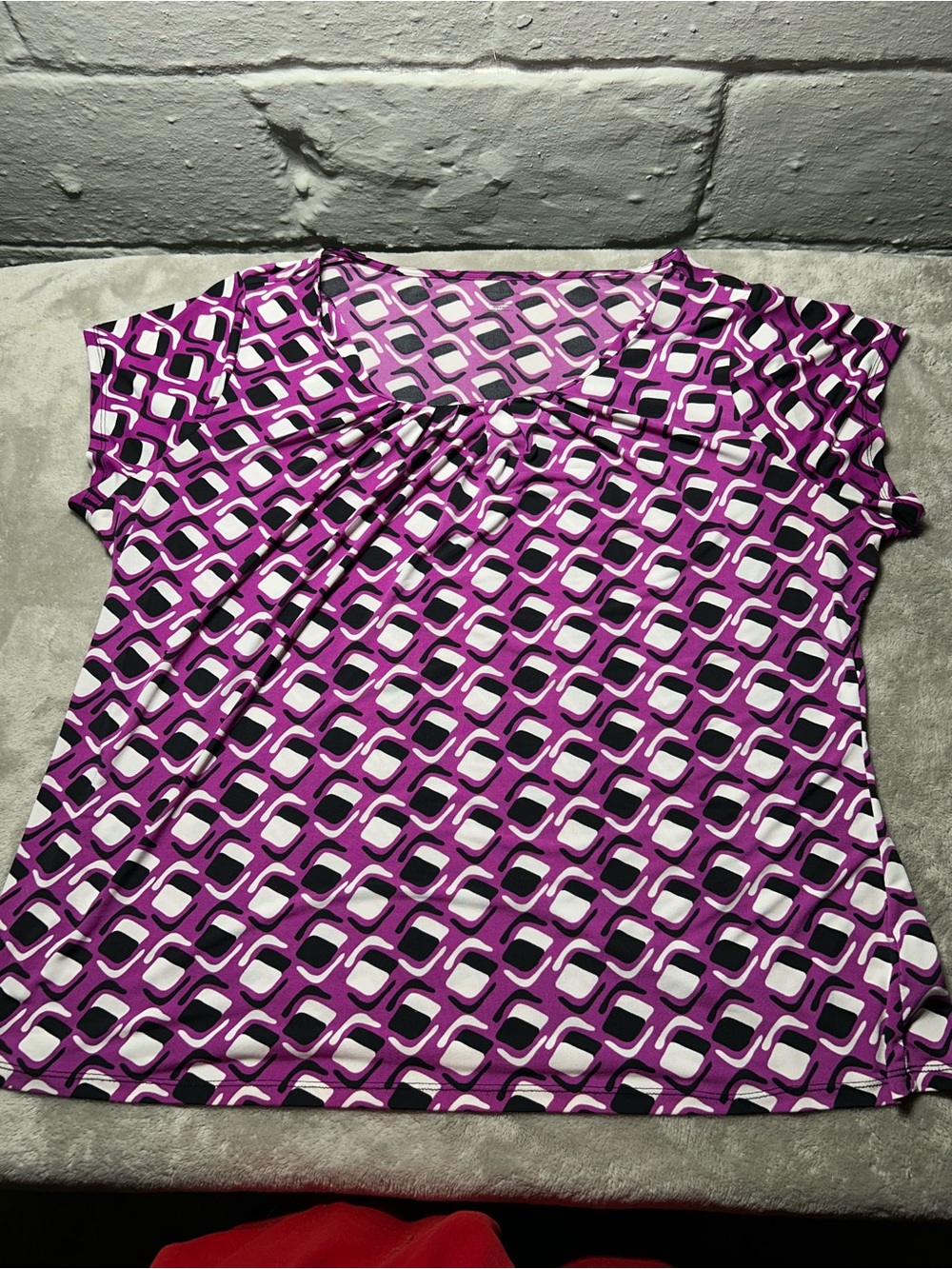 Worthington 3X Purple Black White Geometric Mod Print Pleated Scoop Neck Top